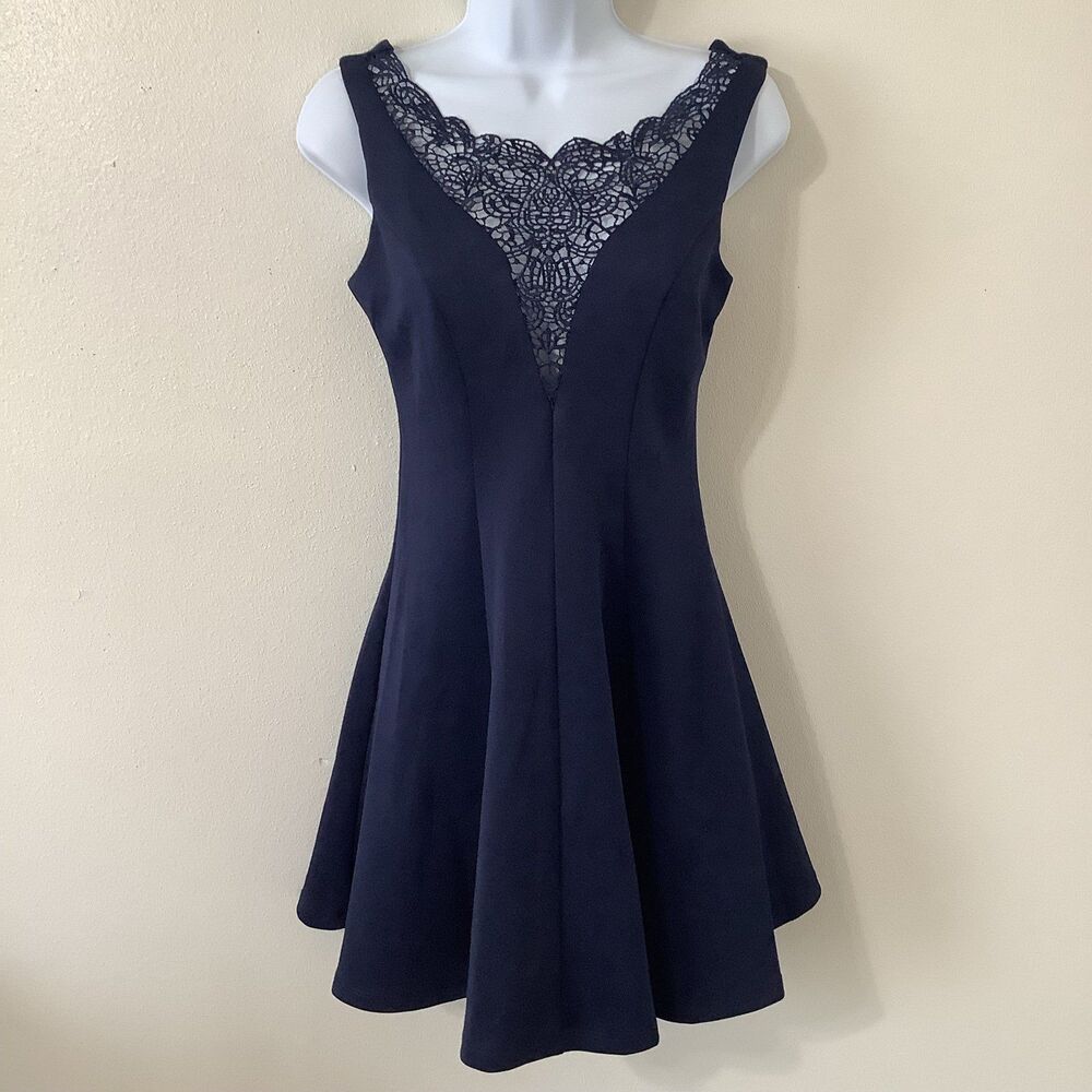 City‎ Studio Navy Lace Detail Going Out Date Night Formal Stretch Dress Small